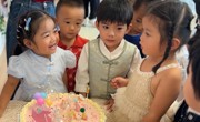 嘻嘻，快来解锁我们的花式“表情包——小班入园”满月“记