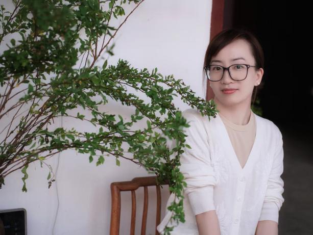 C:/Users/Administrator/Desktop/最后感悟的照片/朱秋兰.jpg朱秋兰